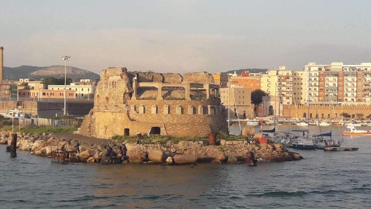 Casa Vacanza Tindara Daire Civitavecchia Dış mekan fotoğraf